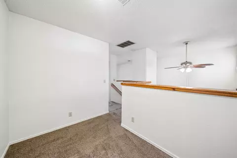 Entry Way - 2201 W Quantico St, Broken Arrow, OK 74011 photo 2 of 3