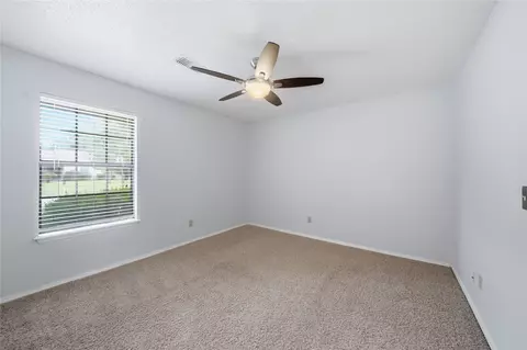 Bedroom - 7629 E 88th Pl, Tulsa, OK 74133 photo 4 of 7
