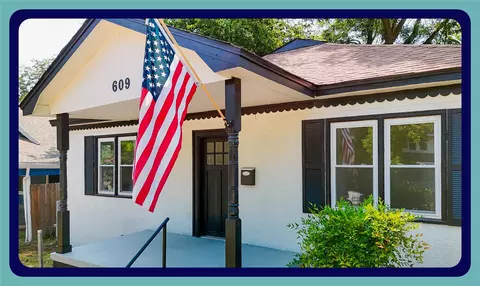 609 N Oak St, Holdenville, OK 74848