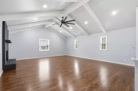 Living - 332 E 45th Pl, Tulsa, OK 74105 photo 10 of 13