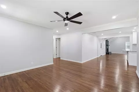 Living - 332 E 45th Pl, Tulsa, OK 74105 photo 5 of 13
