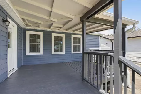 Exterior - 332 E 45th Pl, Tulsa, OK 74105 photo 10 of 12