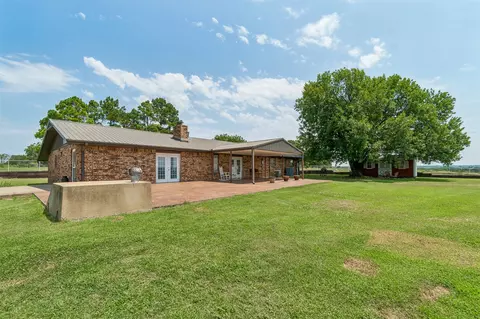 Exterior - 344701 E 750 Rd, Agra, OK 74824 photo 8 of 13