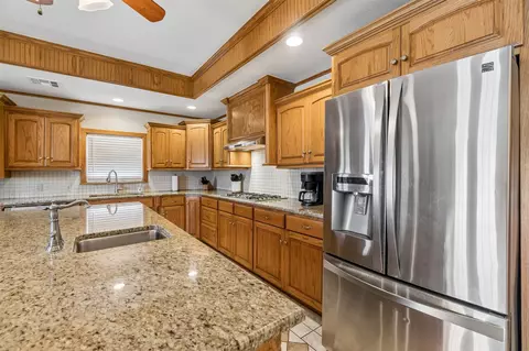 Kitchen - 344701 E 750 Rd, Agra, OK 74824 photo 3 of 7