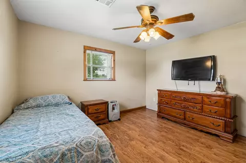 Bedroom - 344701 E 750 Rd, Agra, OK 74824 photo 7 of 10