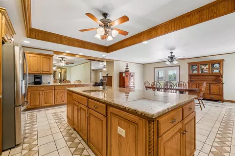 Kitchen - 344701 E 750 Rd, Agra, OK 74824 photo 6 of 7