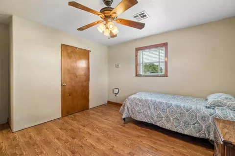 Bedroom - 344701 E 750 Rd, Agra, OK 74824 photo 6 of 10
