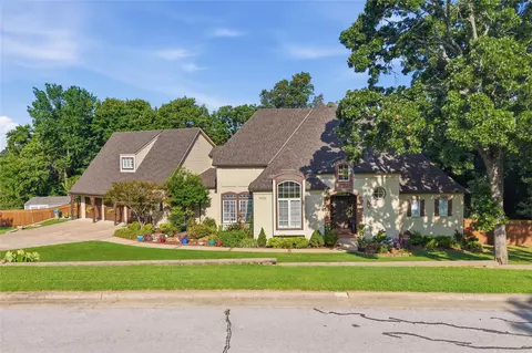 11528 S 4th St, Jenks, OK 74037