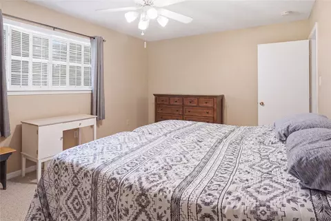 Bedroom - 8217 Meadow Dr, Fort Smith, AR 72908 photo 3 of 6
