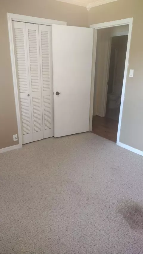 Bedroom - 8217 Meadow Dr, Fort Smith, AR 72908 photo 6 of 6