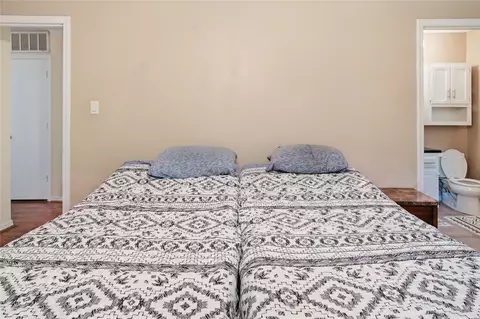 Bedroom - 8217 Meadow Dr, Fort Smith, AR 72908 photo 2 of 6