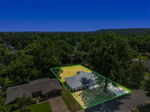View/Area - 8217 Meadow Dr, Fort Smith, AR 72908 photo 7 of 11