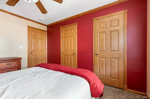 Bedroom - 58700 E 336 Rd, Jay, OK 74346 photo 5 of 7