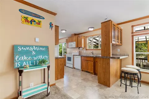 Kitchen - 58700 E 336 Rd, Jay, OK 74346 photo 1 of 5