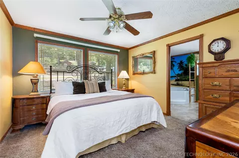 Bedroom - 58700 E 336 Rd, Jay, OK 74346 photo 1 of 7