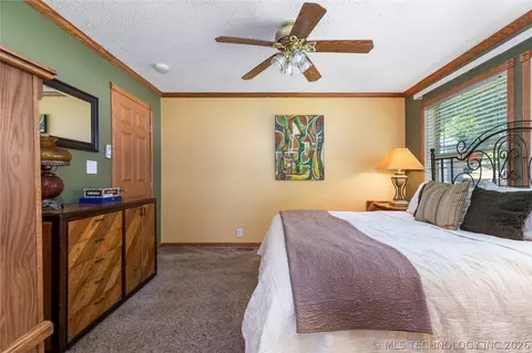 Bedroom - 58700 E 336 Rd, Jay, OK 74346 photo 2 of 7