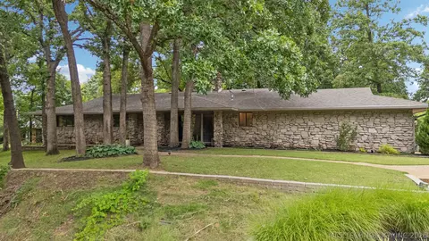 Exterior - 3447 E 76th St, Tulsa, OK 74136 photo 18 of 23