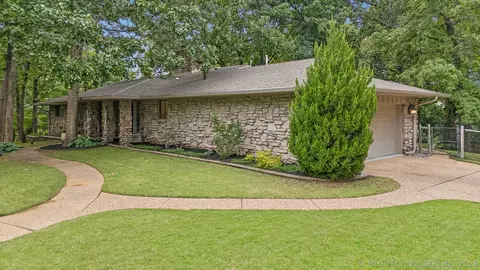 Exterior - 3447 E 76th St, Tulsa, OK 74136 photo 19 of 23