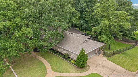 View/Area - 3447 E 76th St, Tulsa, OK 74136 photo 5 of 5