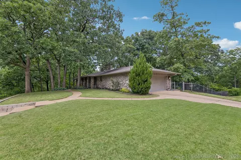 Exterior - 3447 E 76th St, Tulsa, OK 74136 photo 17 of 23