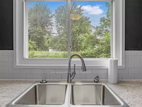 Kitchen - 7816 E 4th St, Tulsa, OK 74112 photo 2 of 3