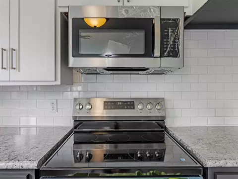 Kitchen - 7816 E 4th St, Tulsa, OK 74112 photo 3 of 3