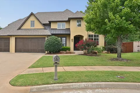 Exterior - 9669 E 107th St S, Tulsa, OK 74133 photo 3 of 8