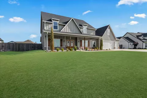 Exterior - 113 E 168th St S, Glenpool, OK 74033 photo 4 of 17