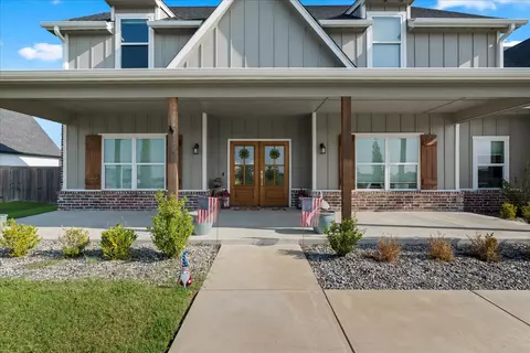 Exterior - 113 E 168th St S, Glenpool, OK 74033 photo 7 of 17