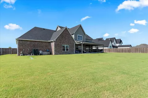 Exterior - 113 E 168th St S, Glenpool, OK 74033 photo 13 of 17