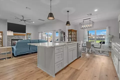 Kitchen - 113 E 168th St S, Glenpool, OK 74033 photo 9 of 9