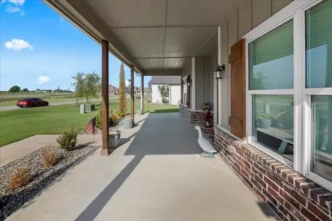 Exterior - 113 E 168th St S, Glenpool, OK 74033 photo 10 of 17