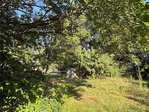 11 N Main St, Hendrix, OK 74741 photo 5