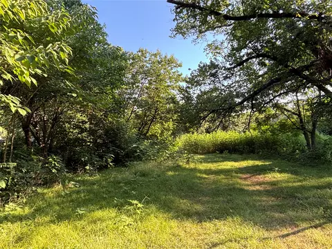 11 N Main St, Hendrix, OK 74741 photo 4