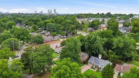 View/Area - 2413 E 19th St, Tulsa, OK 74104 photo 2 of 4