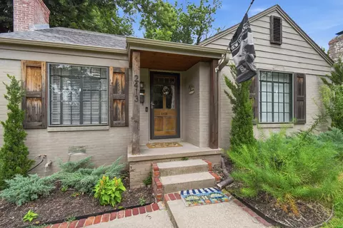 Exterior - 2413 E 19th St, Tulsa, OK 74104 photo 4 of 10