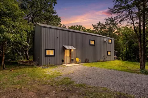 32354 S Indian Rd, Park Hill, OK 74451