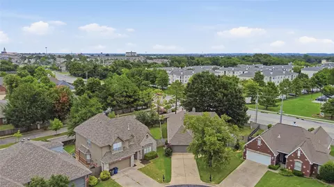 View/Area - 9519 E 78th Pl, Tulsa, OK 74133 photo 2 of 4