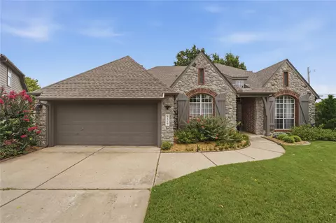 Exterior - 9519 E 78th Pl, Tulsa, OK 74133 photo 8 of 8