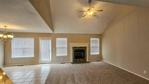 Living - 123 E 156th Pl S, Glenpool, OK 74033 photo 3 of 4