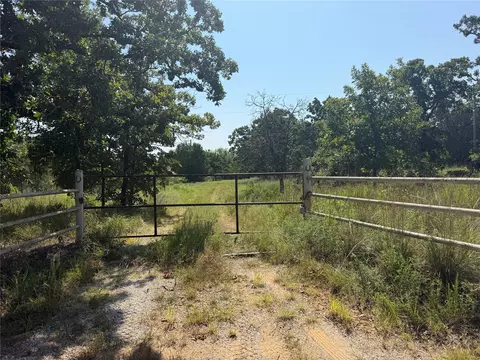 310 Private Road 2705 Rd, Bartlesville, OK 74003