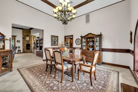 Dining - 27318 E 758 Rd, Wagoner, OK 74467 photo 1 of 3