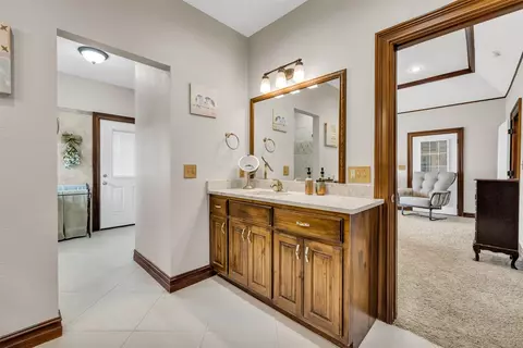 Entry Way - 27318 E 758 Rd, Wagoner, OK 74467 photo 3 of 4