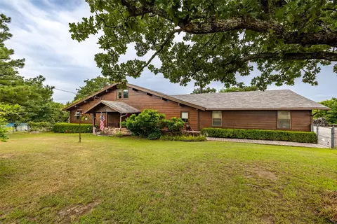 413 Hilltop Rd, Sand Springs, OK 74063
