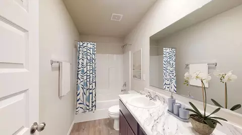 Bath - 3107 S 15th Pl, Broken Arrow, OK 74012 photo 2 of 2