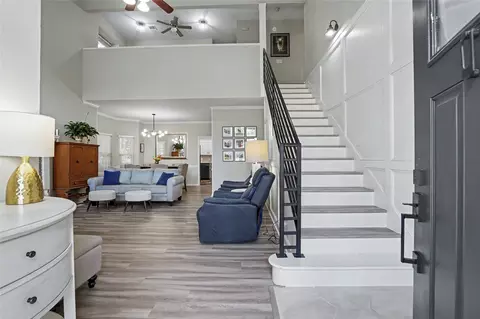 Entry Way - 6505 E 78th St, Tulsa, OK 74133 photo 1 of 2