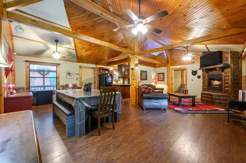 Dining - 47 Tahnee Ln, Broken Bow, OK 74728 photo 1 of 4