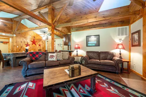 Living - 47 Tahnee Ln, Broken Bow, OK 74728 photo 3 of 3