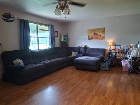 Living - 218 Rodgers, Durant, OK 74701 photo 2 of 2