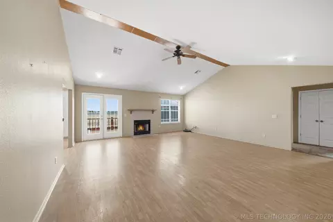 Living - 1 W 204th St, Haskell, OK 74436 photo 1 of 4